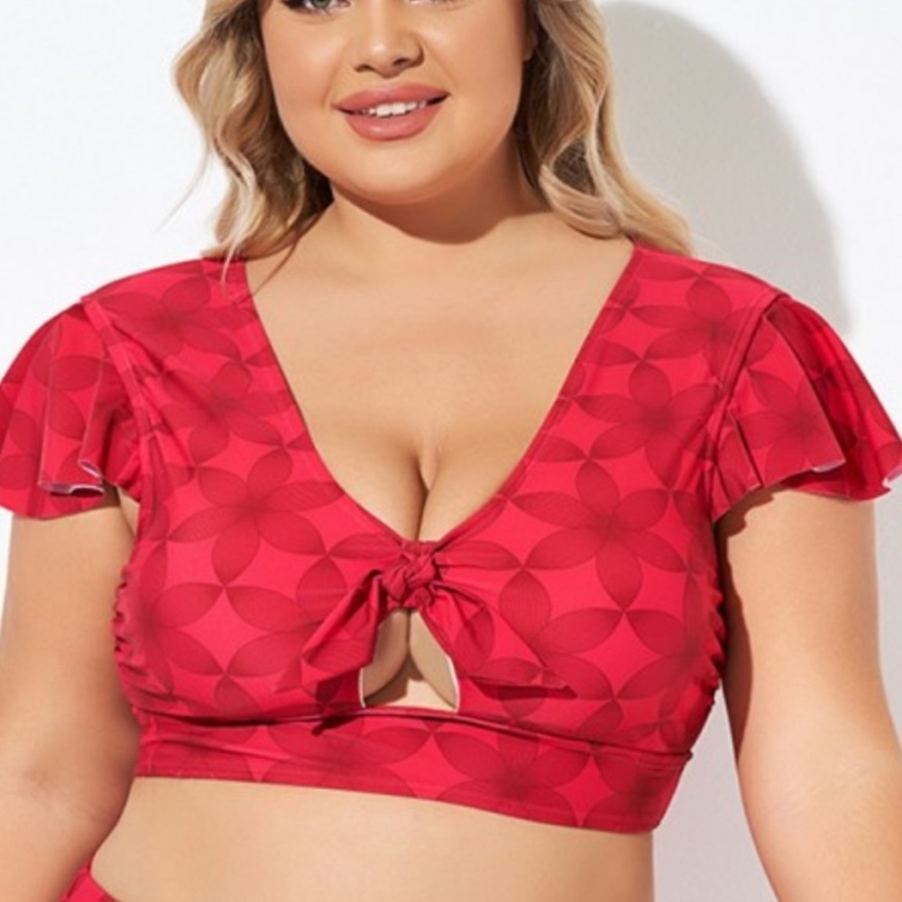 ❤️3/$30 Meet.Curve Red Geometric Interwoven Print Bikini Top NWT